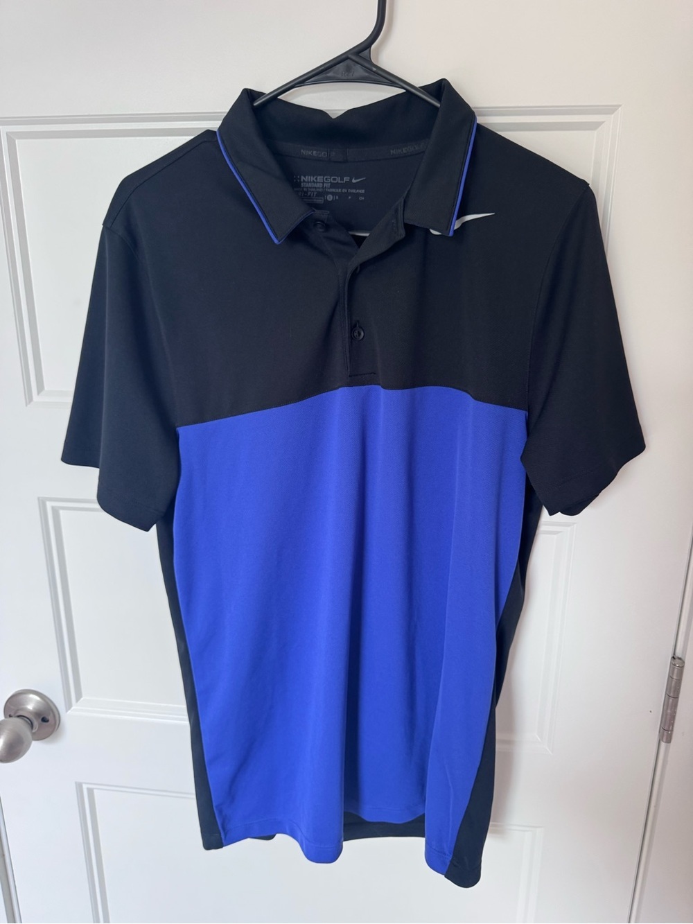 Nike Men’s Black and Blue Golf Polo Shirt dri fit